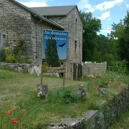 Au Domaine Des Oiseaux Bed & Breakfast
