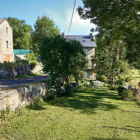 Au Domaine Des Oiseaux *