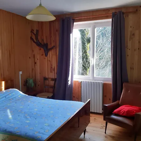 Bed & Breakfast Au Domaine Des Oiseaux Montredon (Lozere)