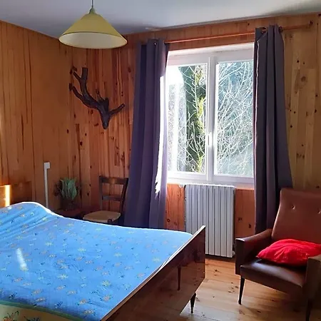 Frühstückspension Au Domaine Des Oiseaux